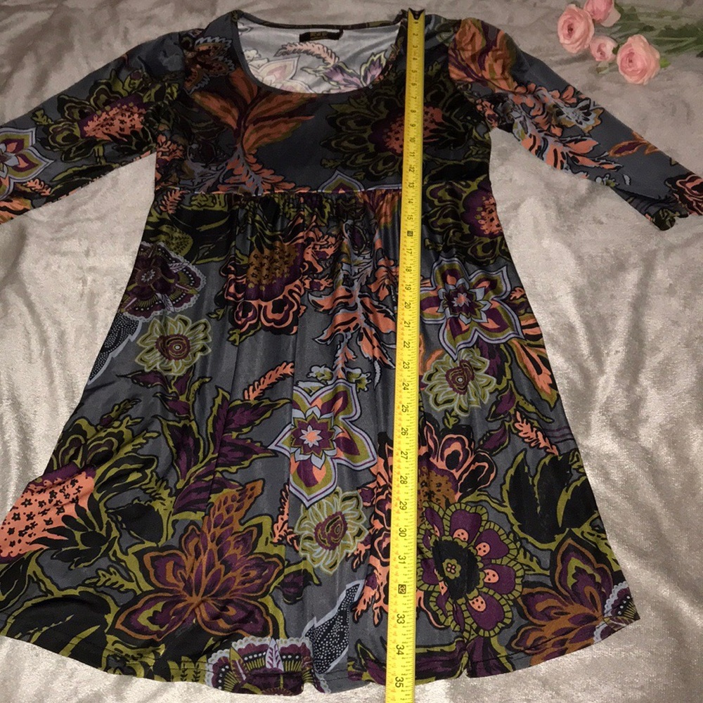 (SOLD) 🌼Midi Floral Empire Waist Tunic Dress - Picture 7 of 8